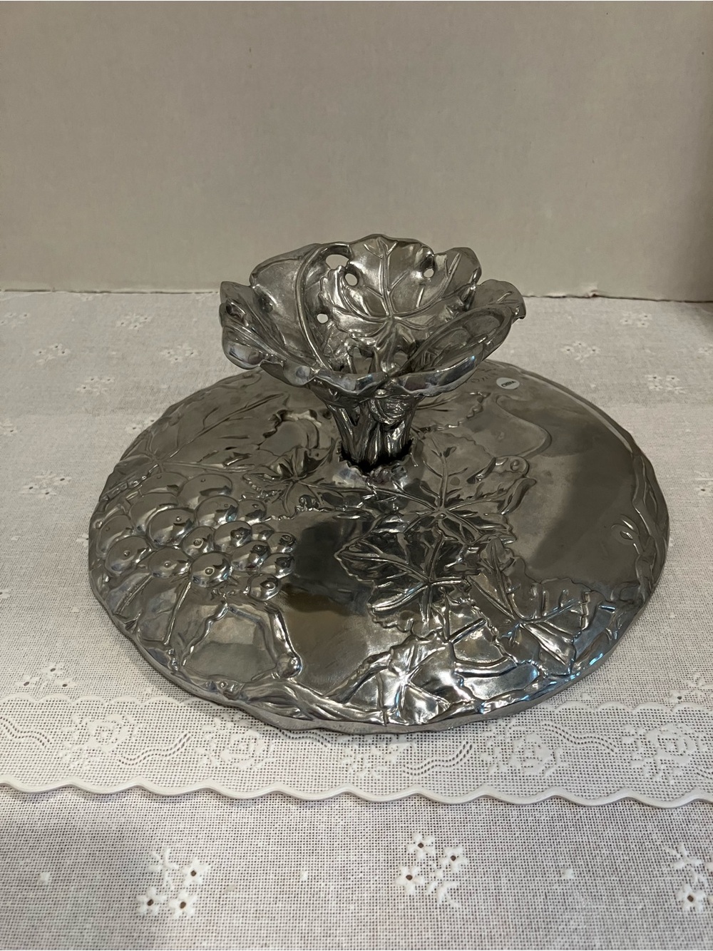 Arthur Court 2000 Silver-tone 8” Pedestal w/ Fruit Design. - Picture 3 of 5
